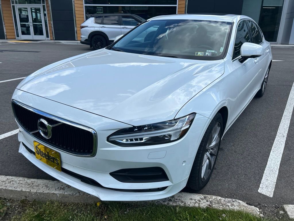 Used 2018 Volvo S90 T6 Momentum w/ Convenience Package AWD/4WD image 3