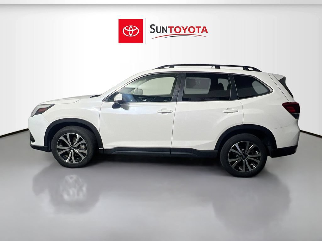 Used 2023 Subaru Forester Limited AWD/4WD image 7
