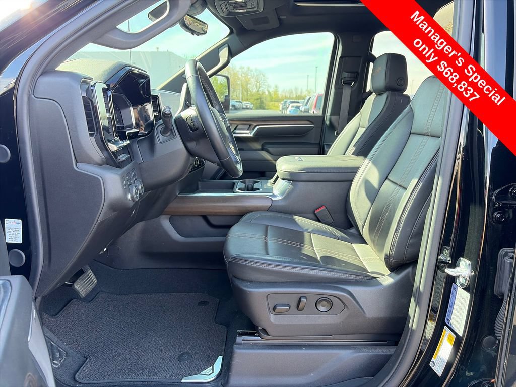 Used 2025 Chevrolet Silverado 2500 High Country w/ High Country Premium Package AWD/4WD image 16