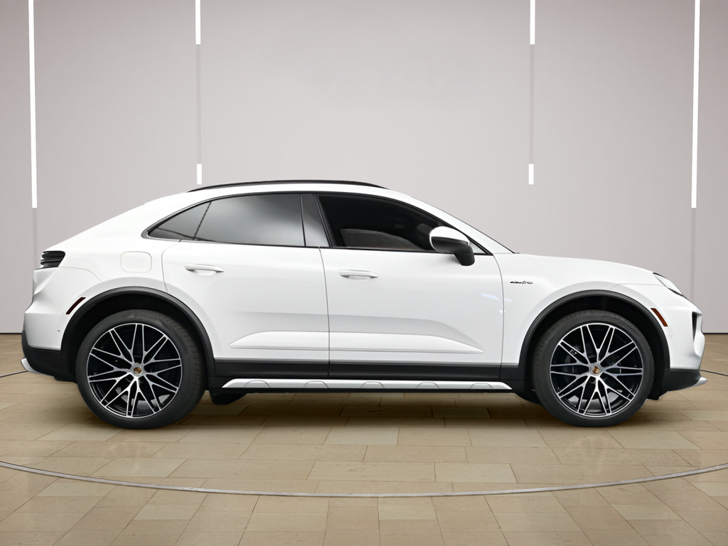 New 2024 Porsche Macan 4 Electric AWD/4WD image 30