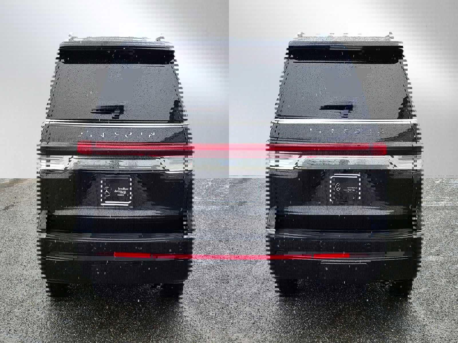 Used 2022 Lincoln Navigator L Reserve AWD/4WD image 4