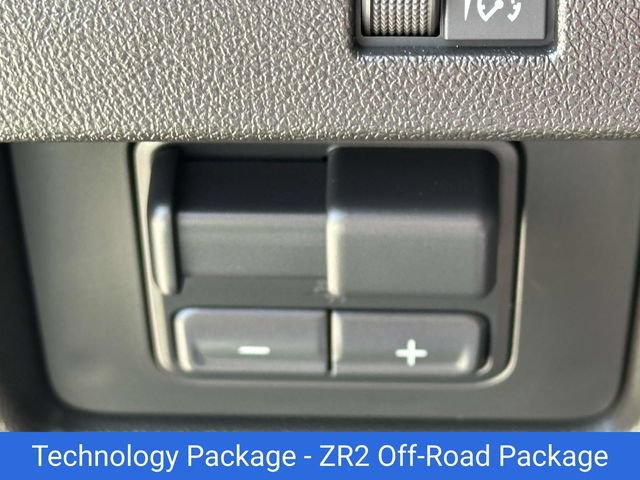 Certified 2025 Chevrolet Colorado ZR2 w/ Technology Package AWD/4WD image 12