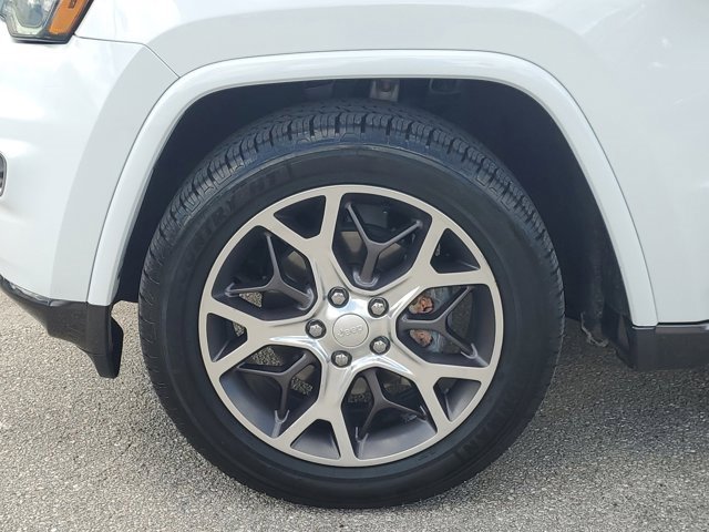 Used 2018 Jeep Grand Cherokee Limited image 8