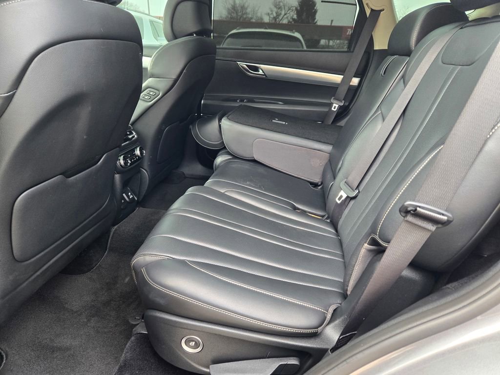 Used 2021 Genesis GV80 2.5T Advanced image 28