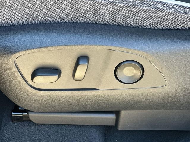 New 2026 GMC Sierra EV Elevation image 22