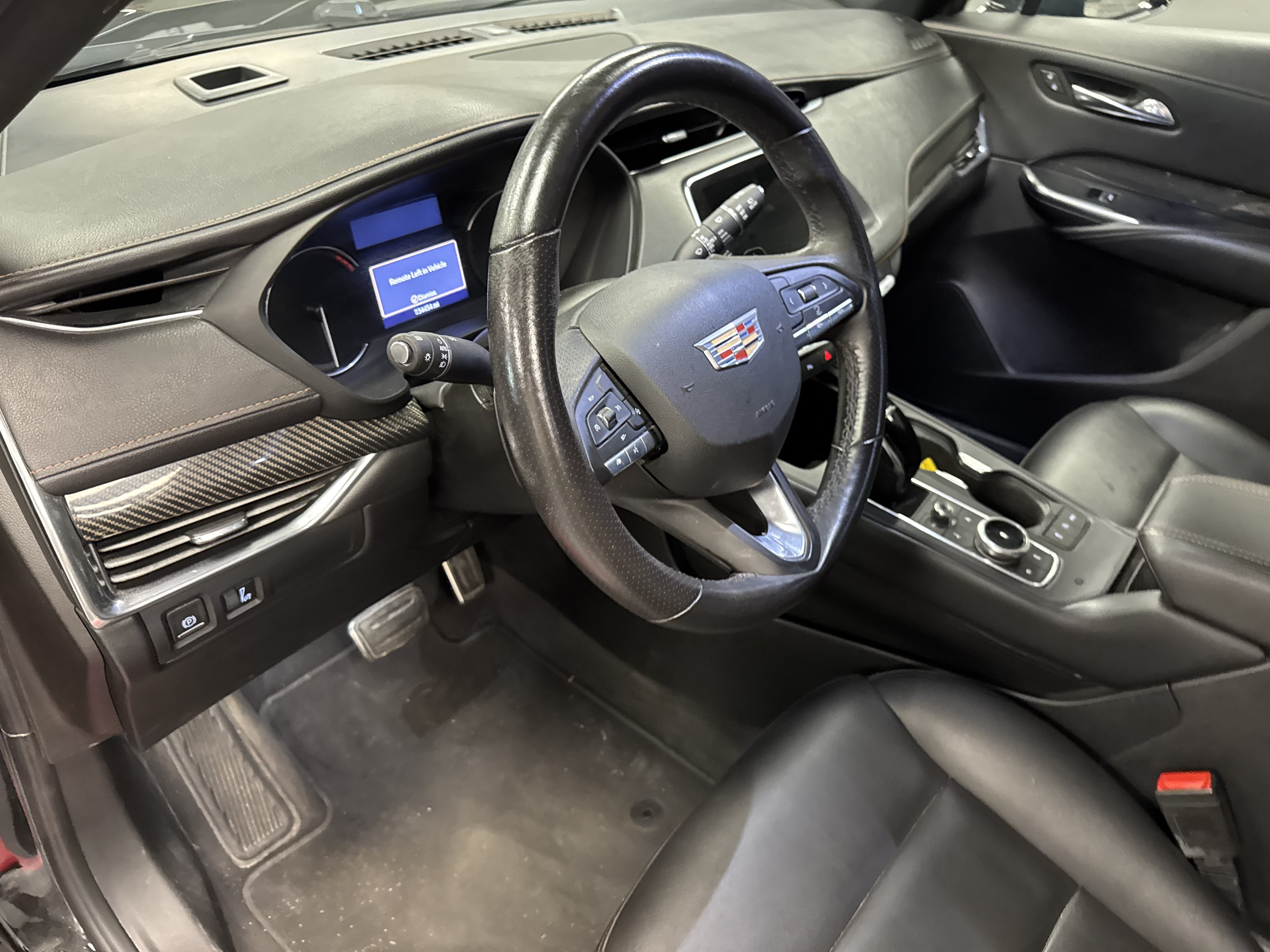 Used 2020 Cadillac XT4 Sport w/ Driver Awareness Package AWD/4WD image 6