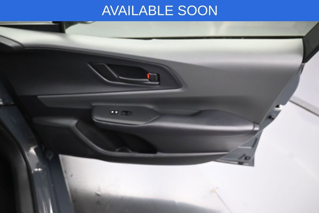 Used 2024 Toyota Prius LE AWD/4WD image 31