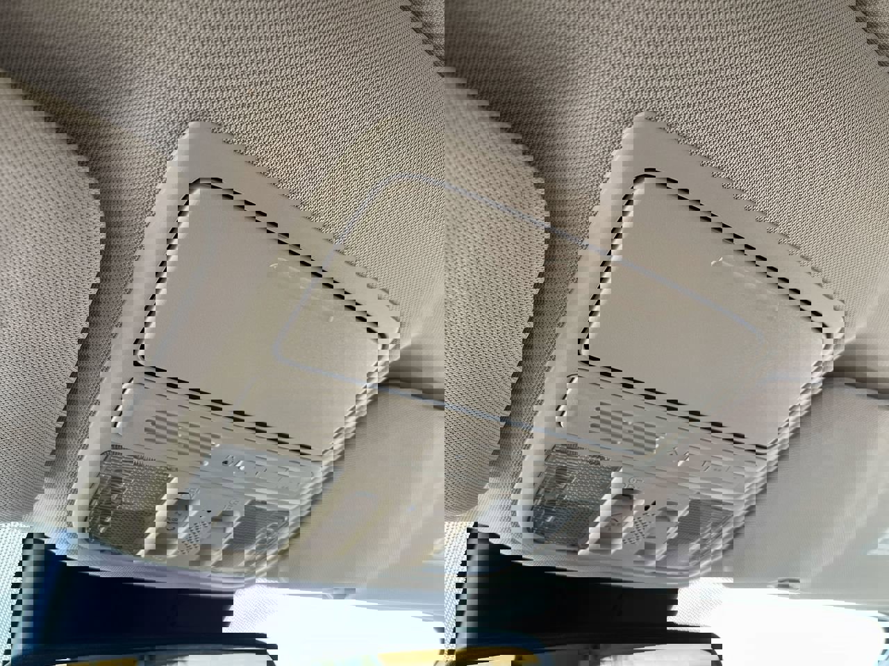 Used 2016 Honda CR-V Touring image 39