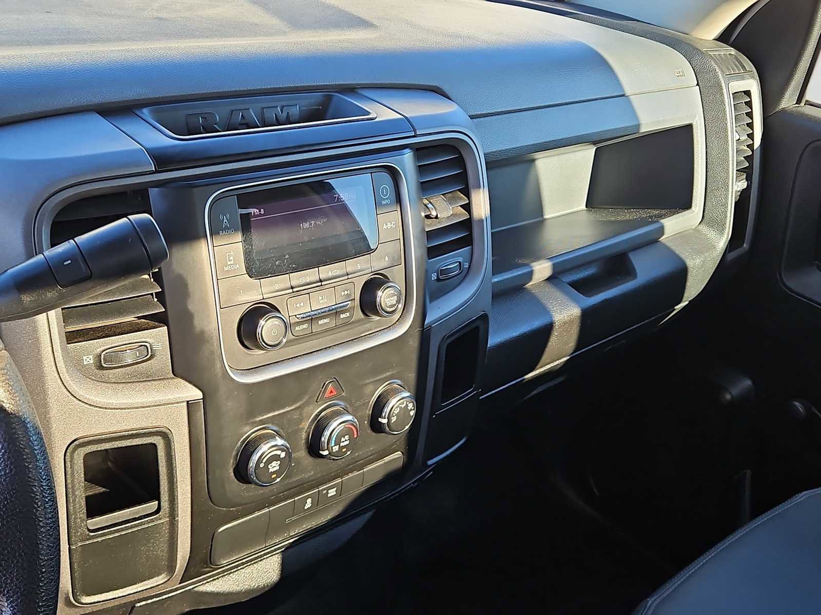 Used 2018 RAM 2500 Tradesman image 19