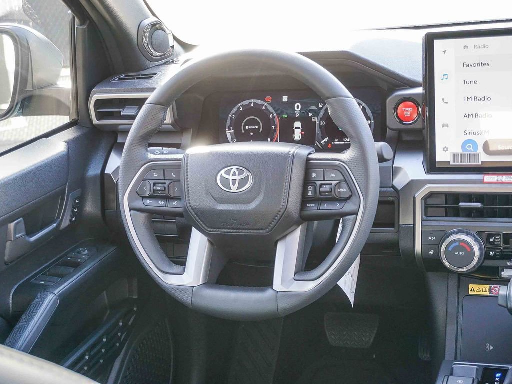 Used 2025 Toyota 4Runner TRD Off-Road Premium image 16