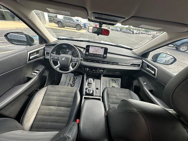 Used 2024 Mitsubishi Outlander SE AWD/4WD image 5