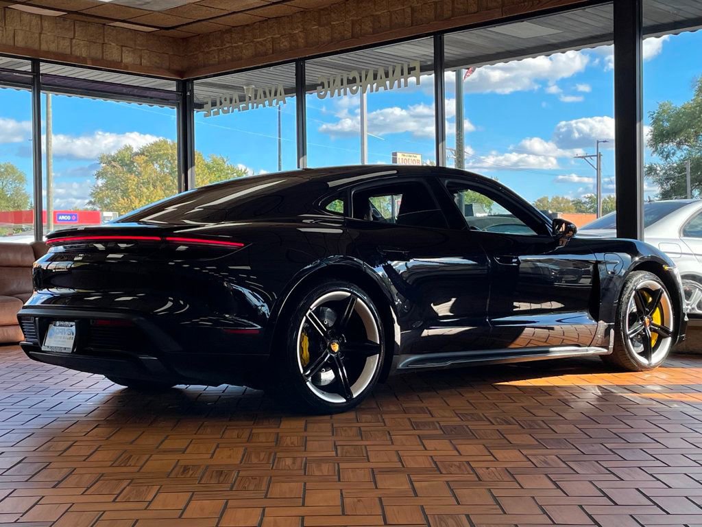Used 2020 Porsche Taycan Turbo S AWD/4WD image 12