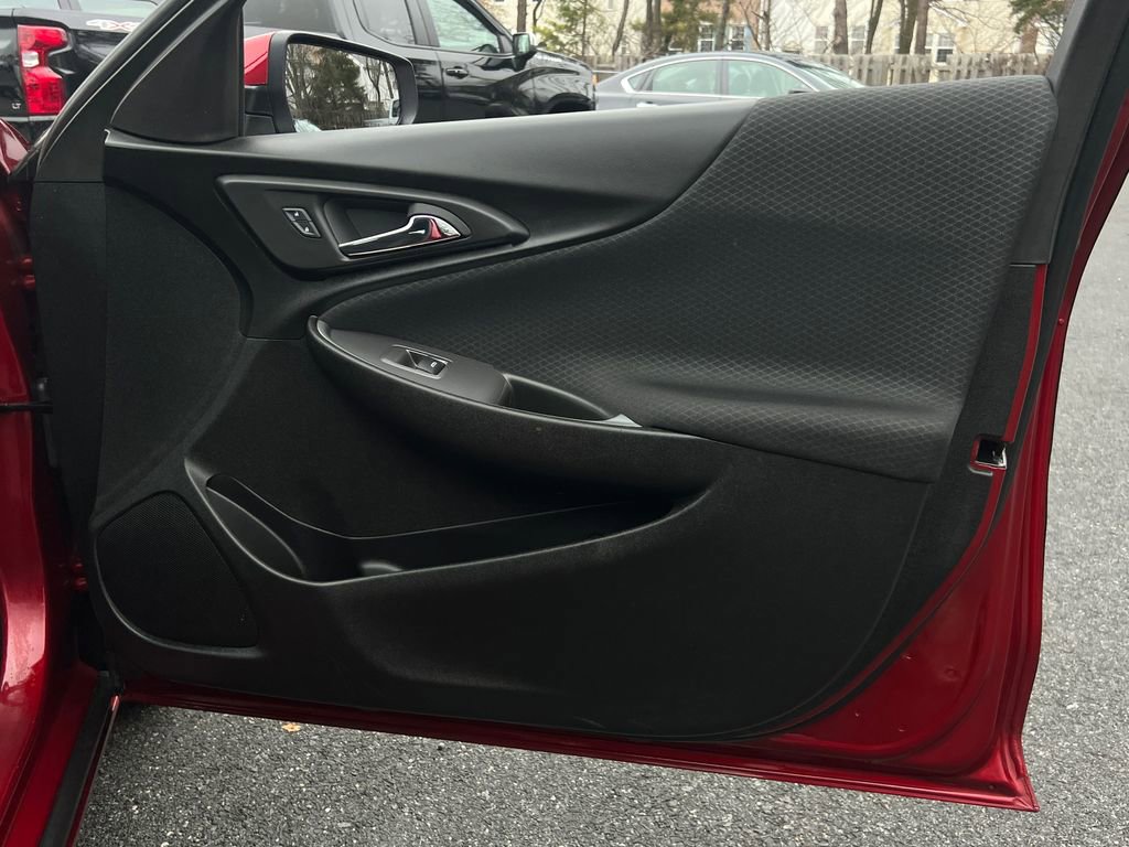 Used 2024 Chevrolet Malibu RS image 10