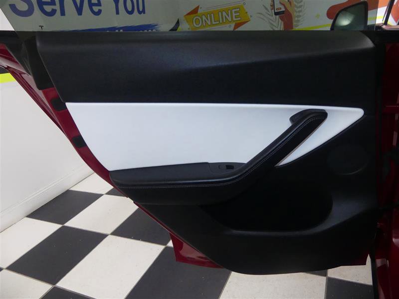 Used 2021 Tesla Model Y Long Range image 25