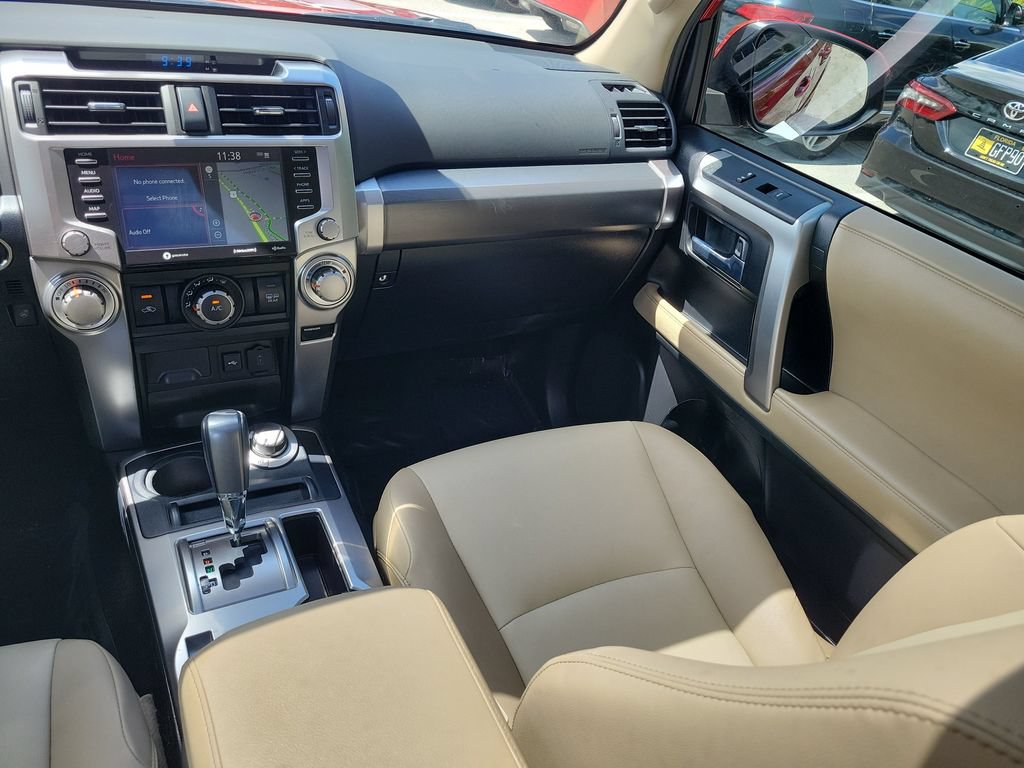 Used 2024 Toyota 4Runner SR5 Premium w/ Moonroof Package AWD/4WD image 29