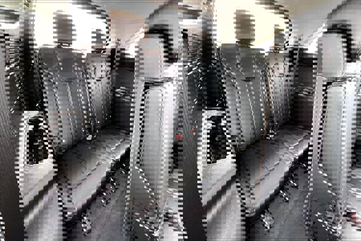 Used 2024 Kia Sorento S image 25