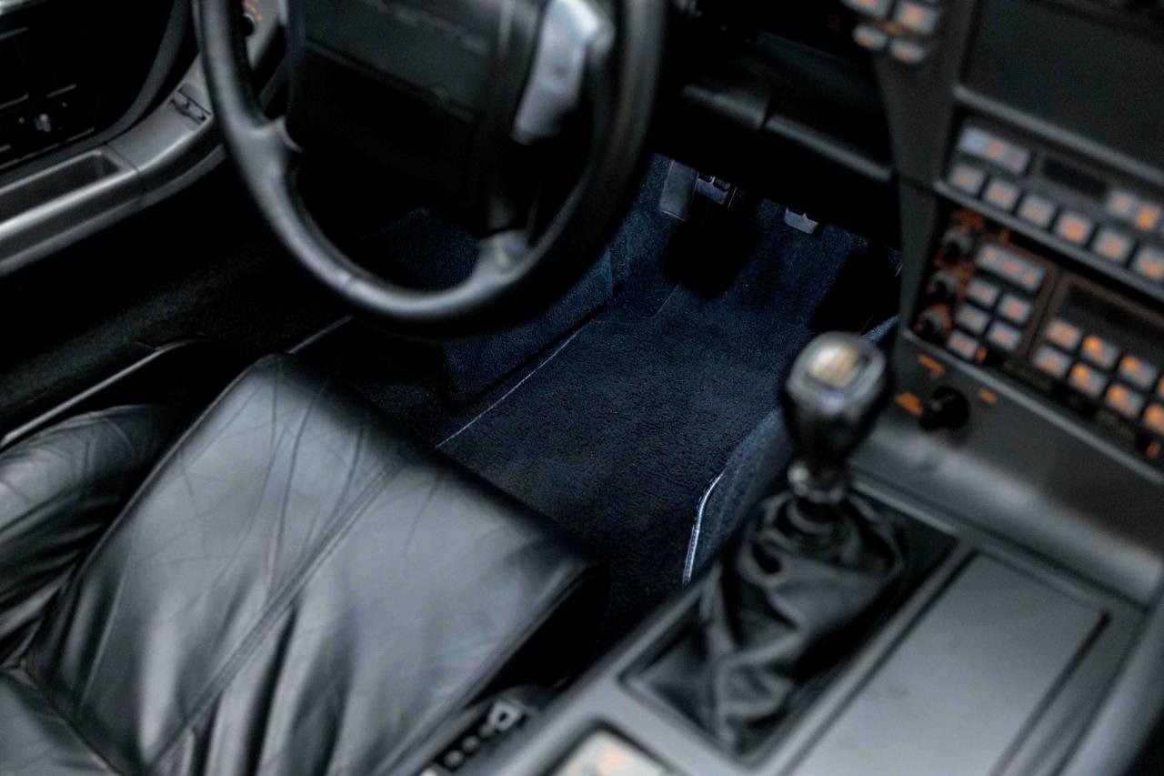 Used 1991 Chevrolet Corvette ZR-1 RWD image 64