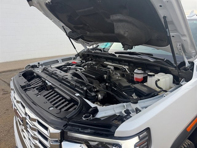 Used 2024 GMC Sierra 3500 Denali w/ Denali Reserve Package image 22