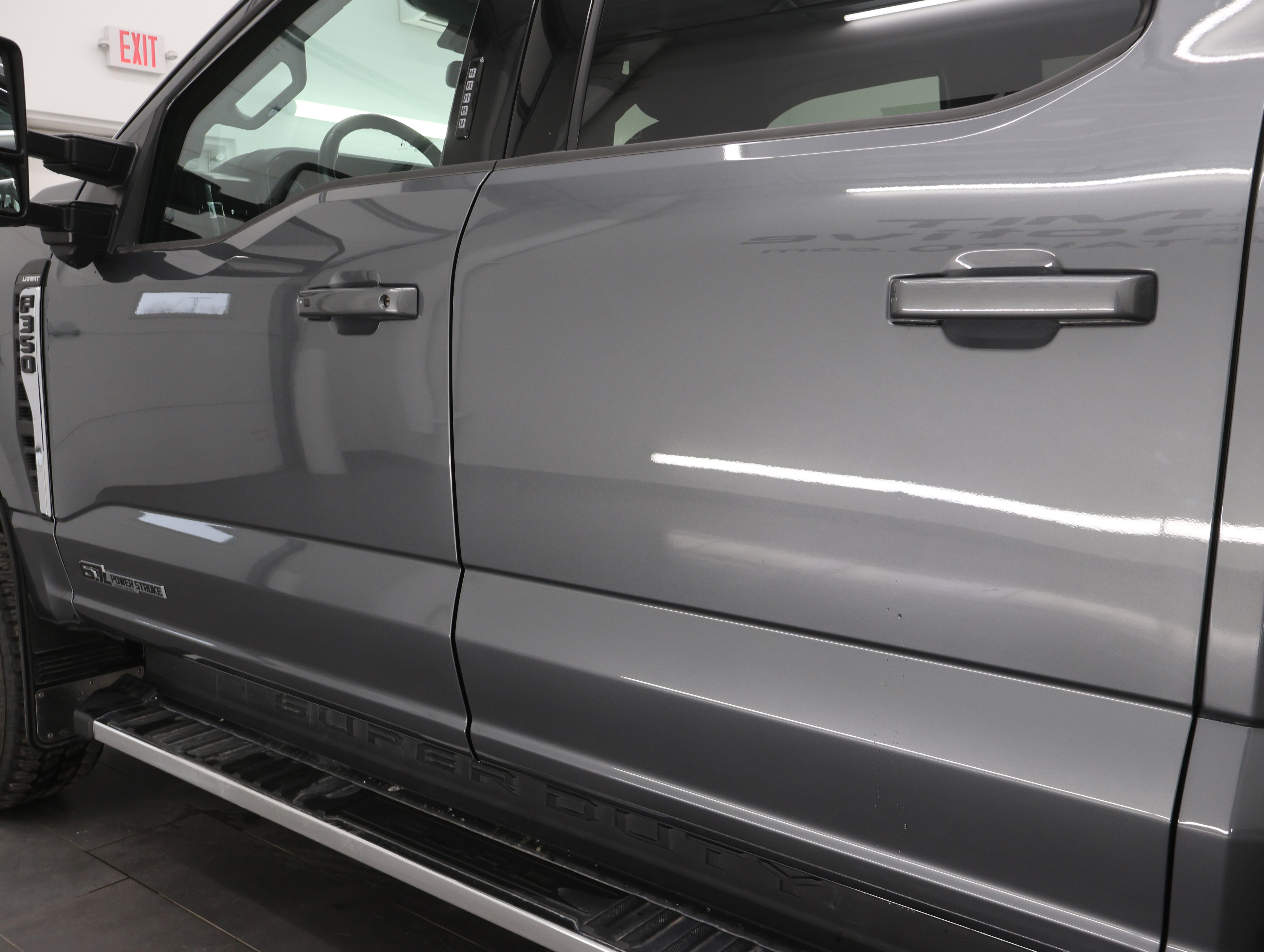 Used 2023 Ford F350 Lariat AWD/4WD image 34