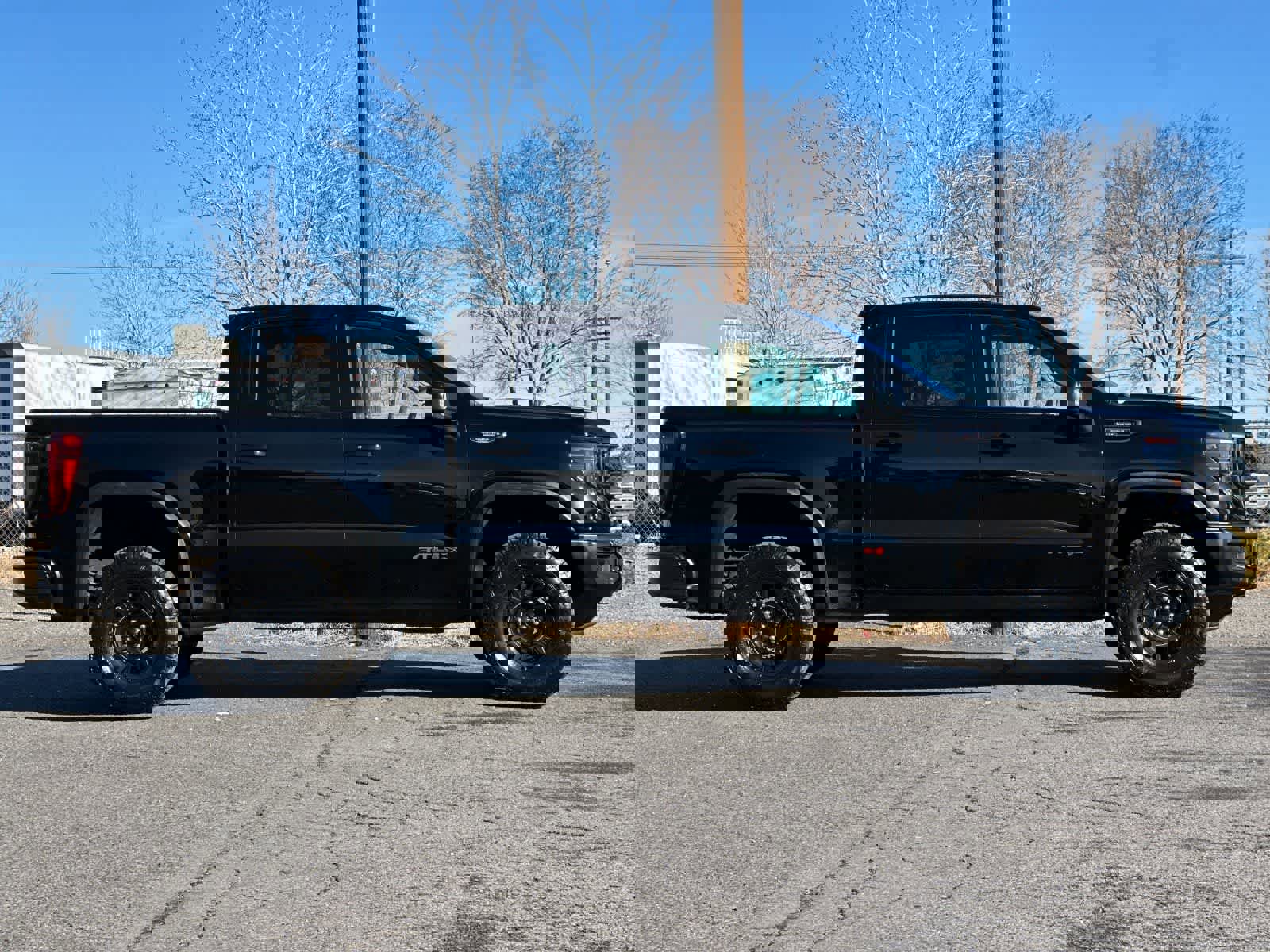 Used 2024 GMC Sierra 1500 AT4X w/ AT4X AEV Edition AWD/4WD image 8