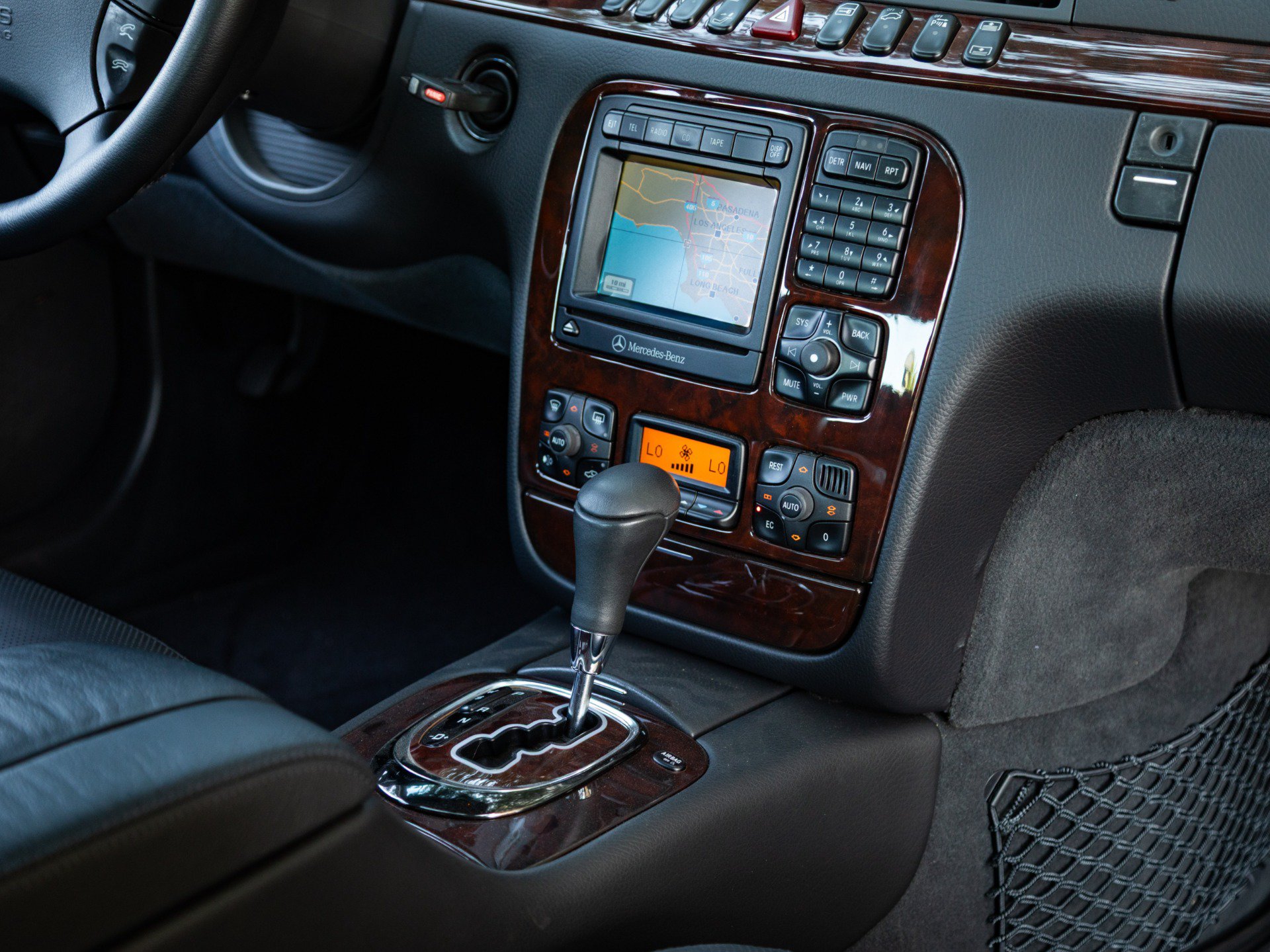 Used 2000 Mercedes-Benz S 500 image 18