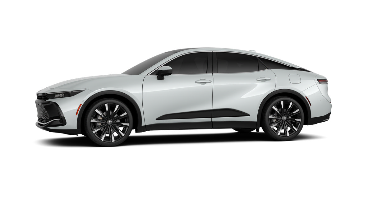 New 2026 Toyota Crown Platinum AWD/4WD image 3