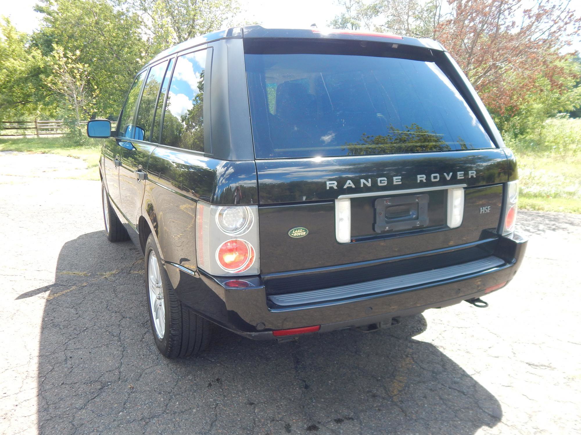 Used 2008 Land Rover Range Rover HSE image 4