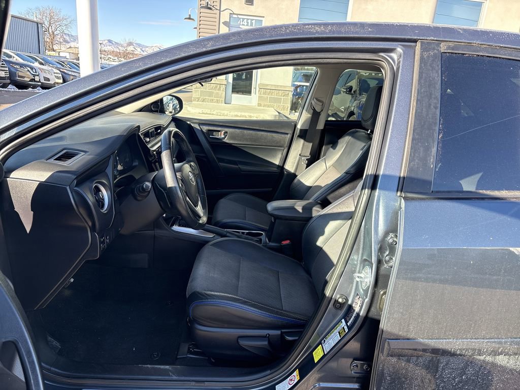 Used 2017 Toyota Corolla SE w/ Body Protection Package image 22