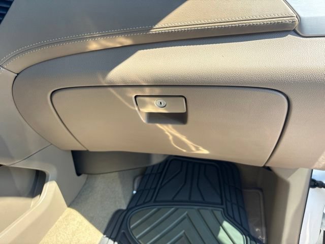 Used 2018 GMC Yukon SLT w/ Open Road Package RWD image 51