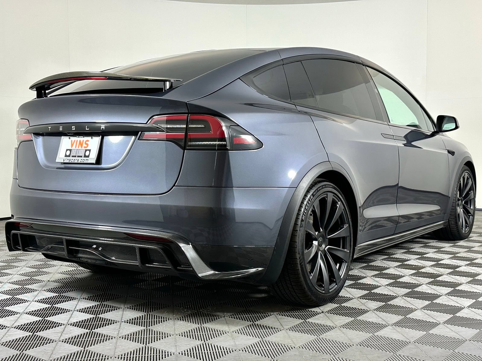 Used 2023 Tesla Model X AWD/4WD image 6