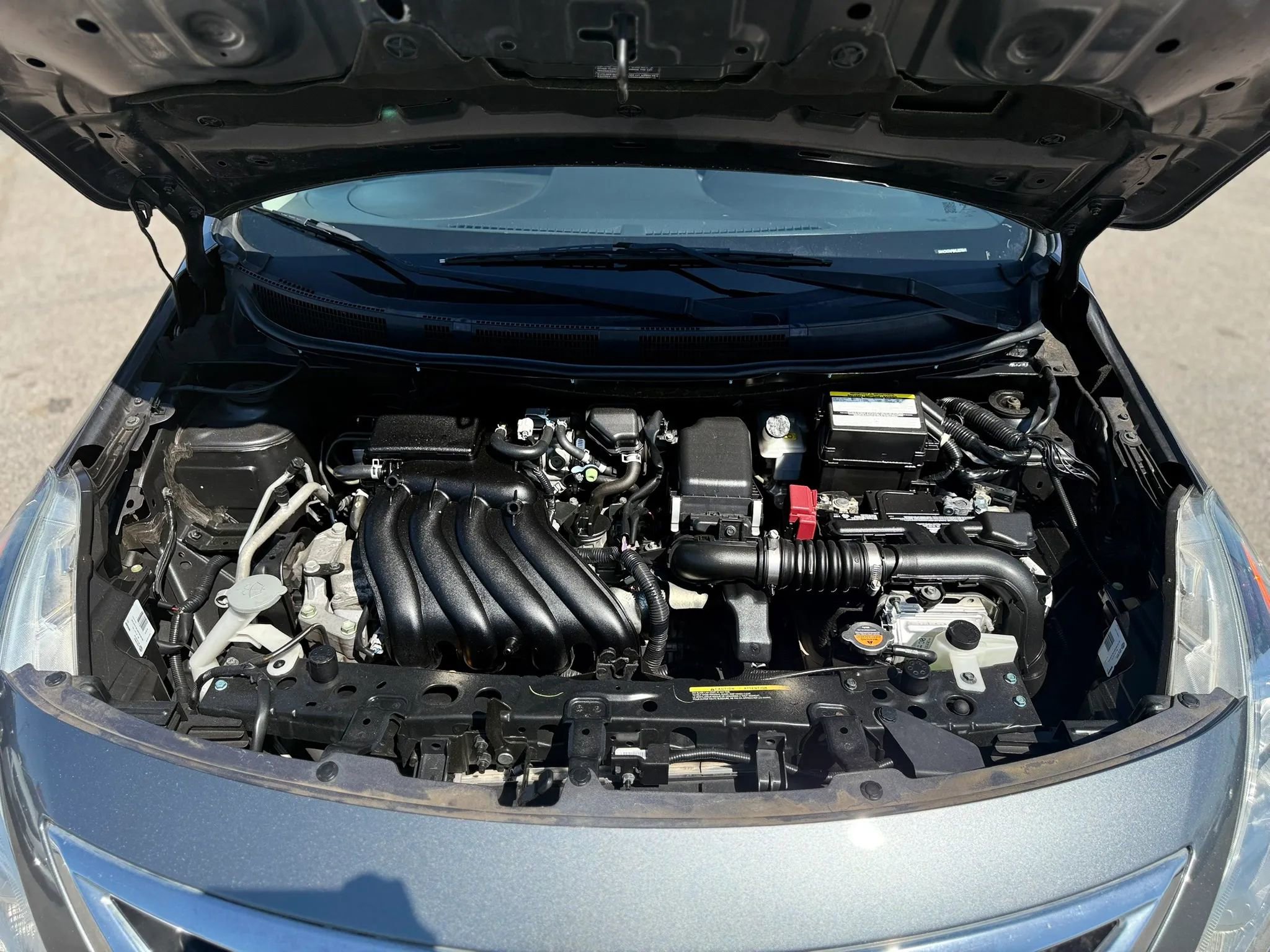 Used 2019 Nissan Versa SV FWD image 8