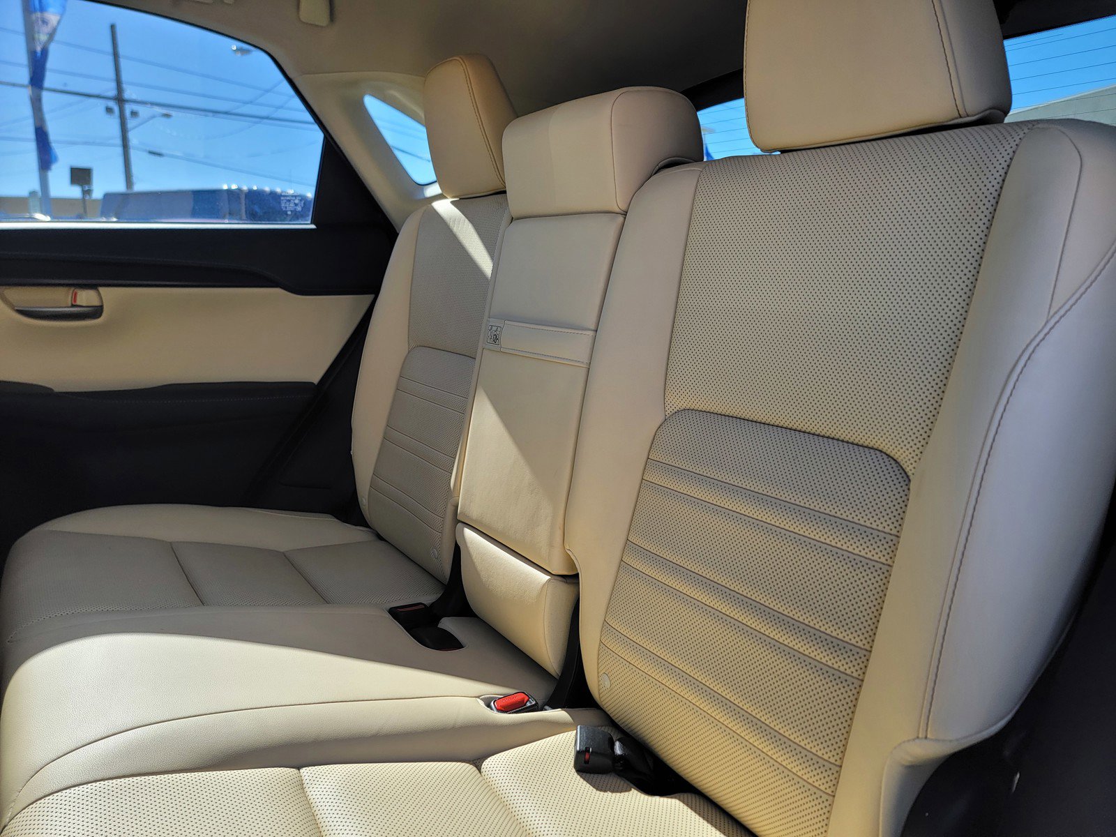 Used 2015 Lexus NX 200t AWD image 16