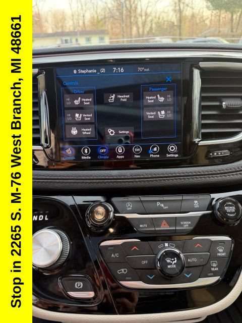 Used 2020 Chrysler Pacifica Limited FWD image 6