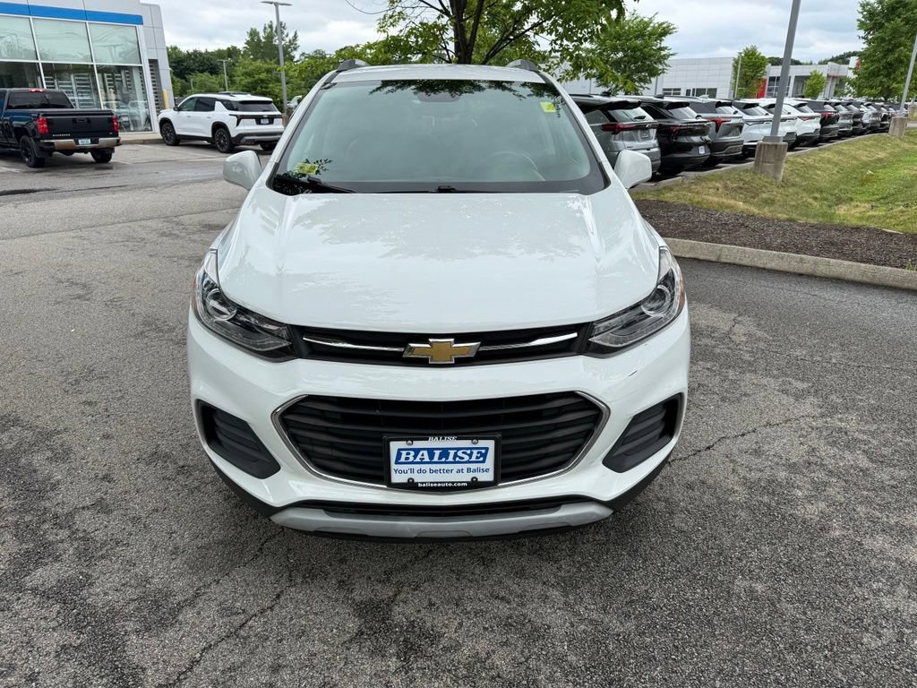 Used 2020 Chevrolet Trax LT w/ LT Convenience Package FWD image 8