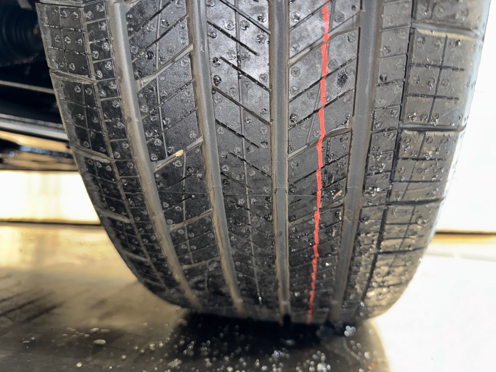 New 2026 Kia Carnival EX FWD image 11