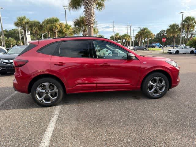 Used 2023 Ford Escape ST-Line AWD/4WD image 16