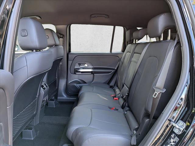 New 2026 Mercedes-Benz GLB 250 image 14