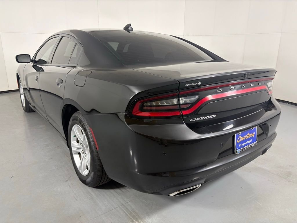 Used 2023 Dodge Charger SXT RWD image 6