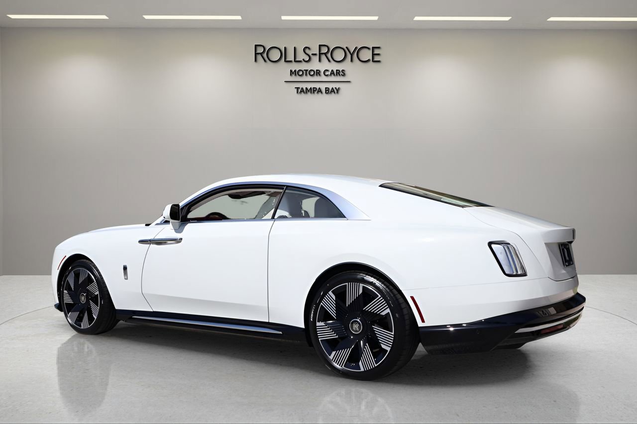 New 2026 Rolls-Royce Spectre image 5
