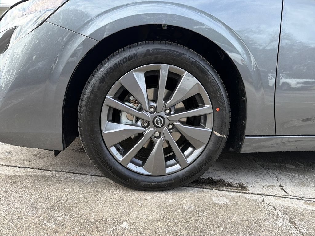 New 2026 Nissan Sentra SL w/ Floor Mat Package FWD image 18