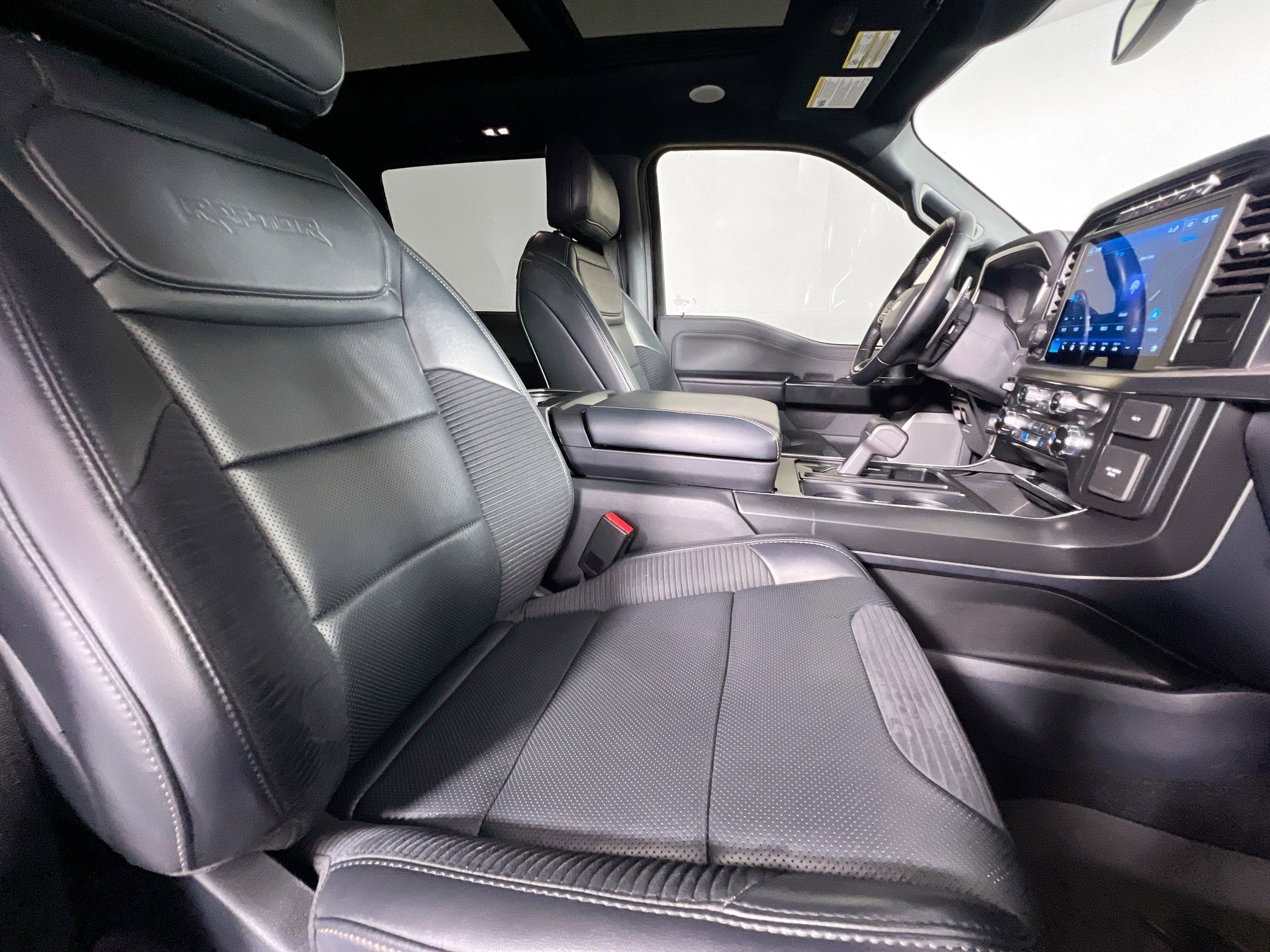 Used 2022 Ford F150 Raptor w/ Raptor 37 Performance Package image 31