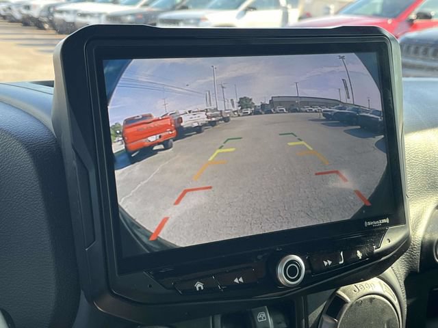 Used 2018 Jeep Wrangler Unlimited Sport S AWD/4WD image 28