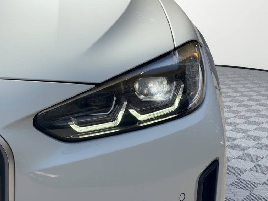 Used 2024 BMW i4 eDrive35 w/ Premium Package RWD image 12