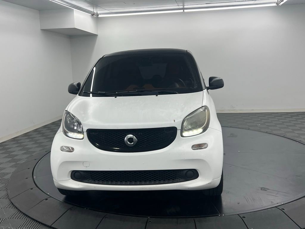 Used 2016 smart fortwo passion image 5
