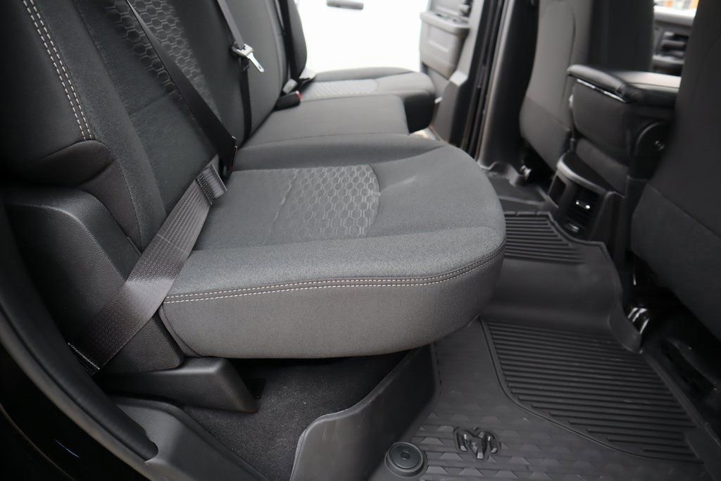 New 2026 RAM 2500 Warlock AWD/4WD image 14
