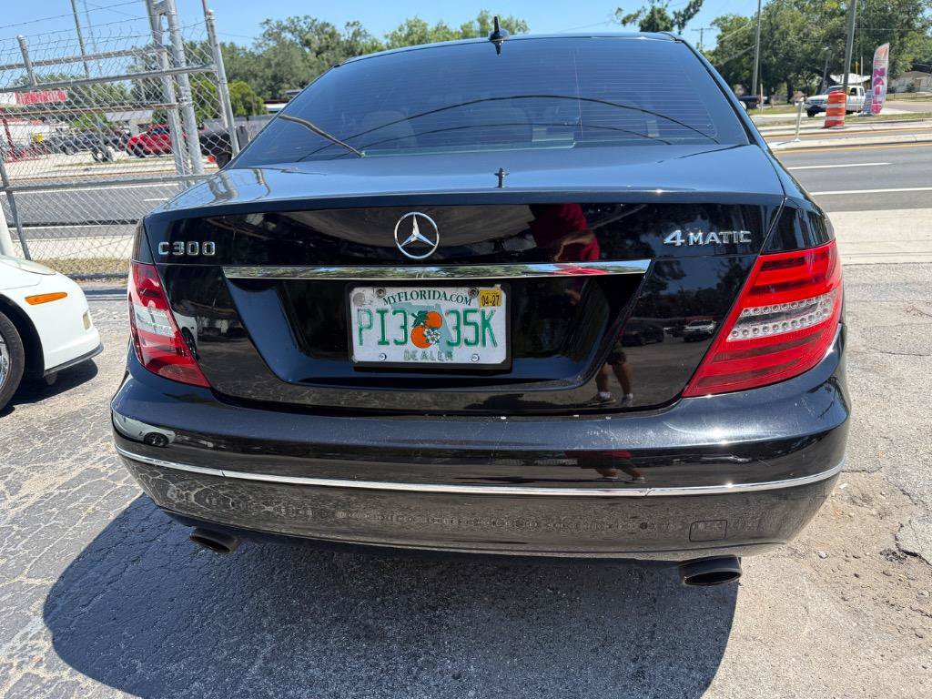 Used 2012 Mercedes-Benz C 300 4MATIC Sedan image 9