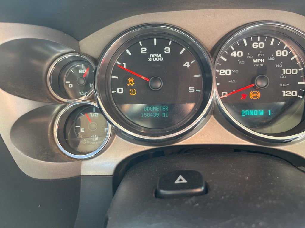 Used 2014 GMC Sierra 2500 W/T AWD/4WD image 3