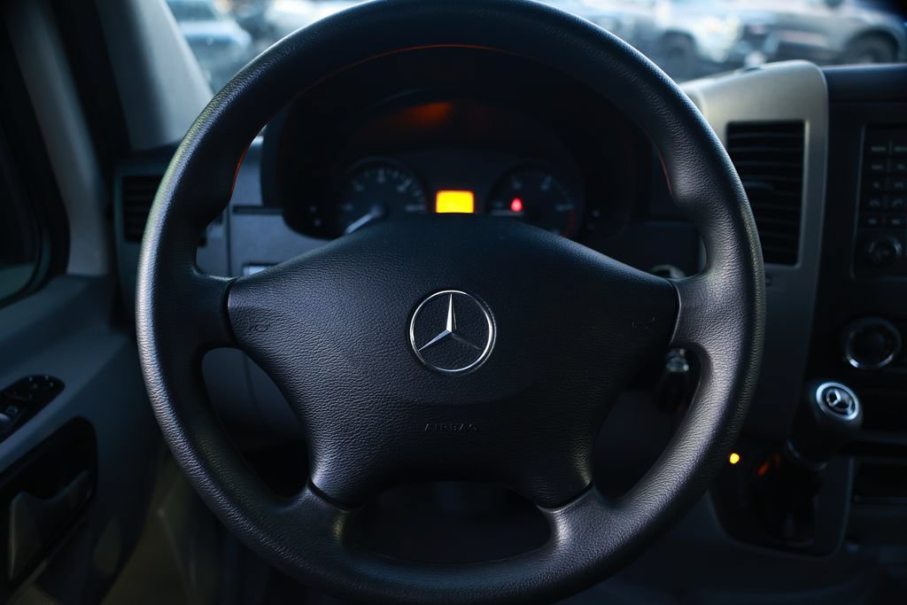 Used 2018 Mercedes-Benz Sprinter 3500 image 20
