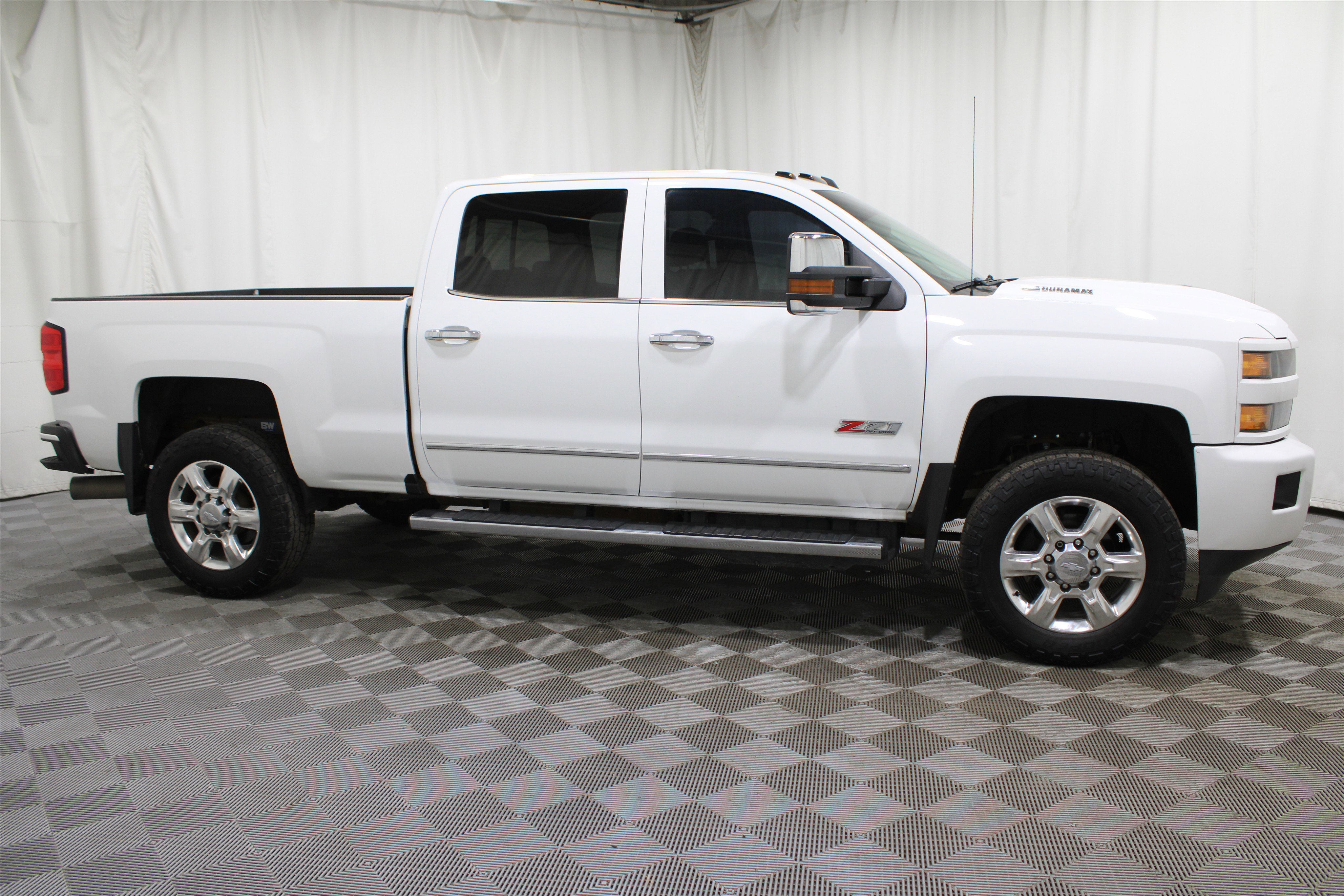 Used 2019 Chevrolet Silverado 2500 LTZ w/ Duramax Plus Package image 33