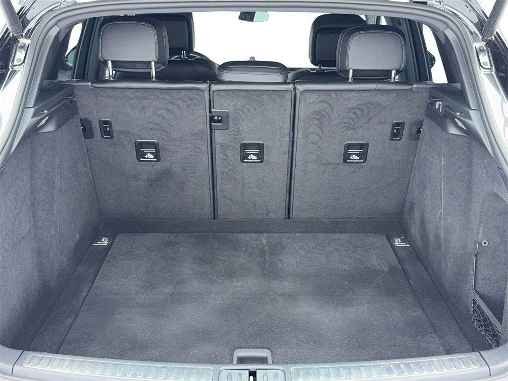 Used 2021 Porsche Macan S image 12